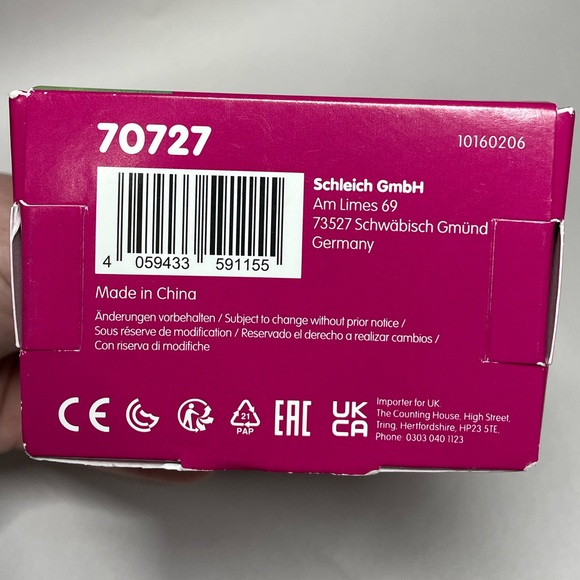 NWT Schleich Bayala Rainbow Love Unicorn Foal Figure # 70727 - Picture 5 of 7